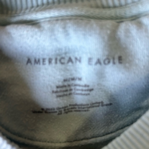 AE Queens Sweatshirt - Picture 2 of 2